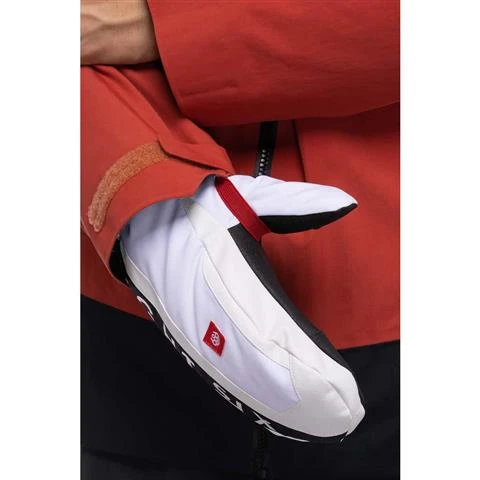 686 Men's GTX Hydrastash Sync Jacket 7 686 Men's GTX Hydrastash Sync Jacket - Image 5