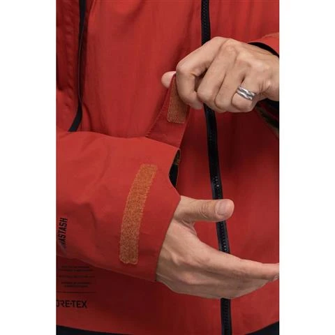 686 Men's GTX Hydrastash Sync Jacket 8 686 Men's GTX Hydrastash Sync Jacket - Image 6