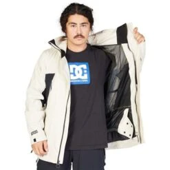 DC Shoes Men's Command 45K Jacket -Ski Gear Cheap fw23 dc menscommand45kjacket pelican 3