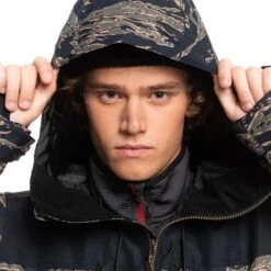 Quiksilver Men's Fairbanks Jacket 21 Quiksilver Men's Fairbanks Jacket -Ski Gear Cheap fw23 quiksilver mensfairbanksjacket grapeleaftigercamo 5