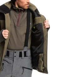 Quiksilver Men's Mission Plus Jacket -Ski Gear Cheap fw23 quiksilver mensmissionplusjacket grapeleaf 4