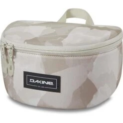 Dakine Goggle Stash 21 Dakine Goggle Stash -Ski Gear Cheap gogglestash sandquartz 194626466415 10003828 sandquartz 32m main