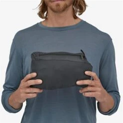 Patagonia Men's Down Sweater Vest -Ski Gear Cheap pat 84623 blk model4