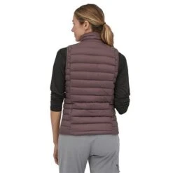 Patagonia Women's Down Sweater Vest 22 Patagonia Women's Down Sweater Vest -Ski Gear Cheap pat 84629 dusky brown model2