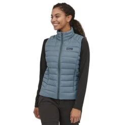 Patagonia Women's Down Sweater Vest 24 Patagonia Women's Down Sweater Vest -Ski Gear Cheap pat 84629 ligh plume grey model1